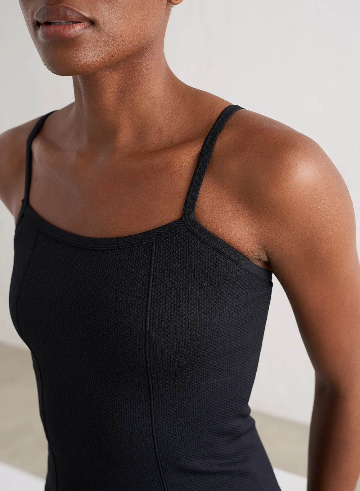 Black Luxe Seamless Strap Singlet