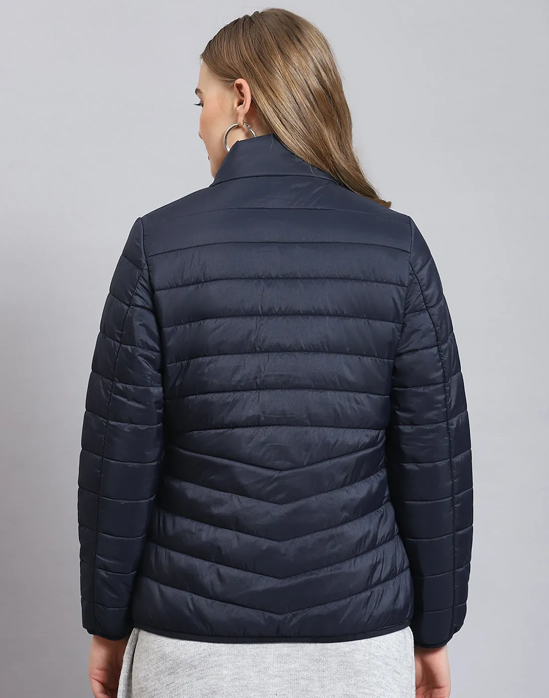 Pack it, style it, slay it, Women Navy Blue Packable Full Sleeve Jacket