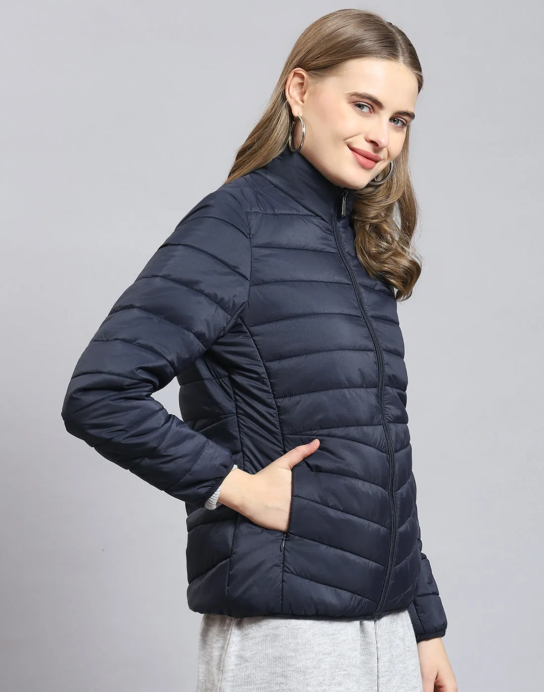 Pack it, style it, slay it, Women Navy Blue Packable Full Sleeve Jacket