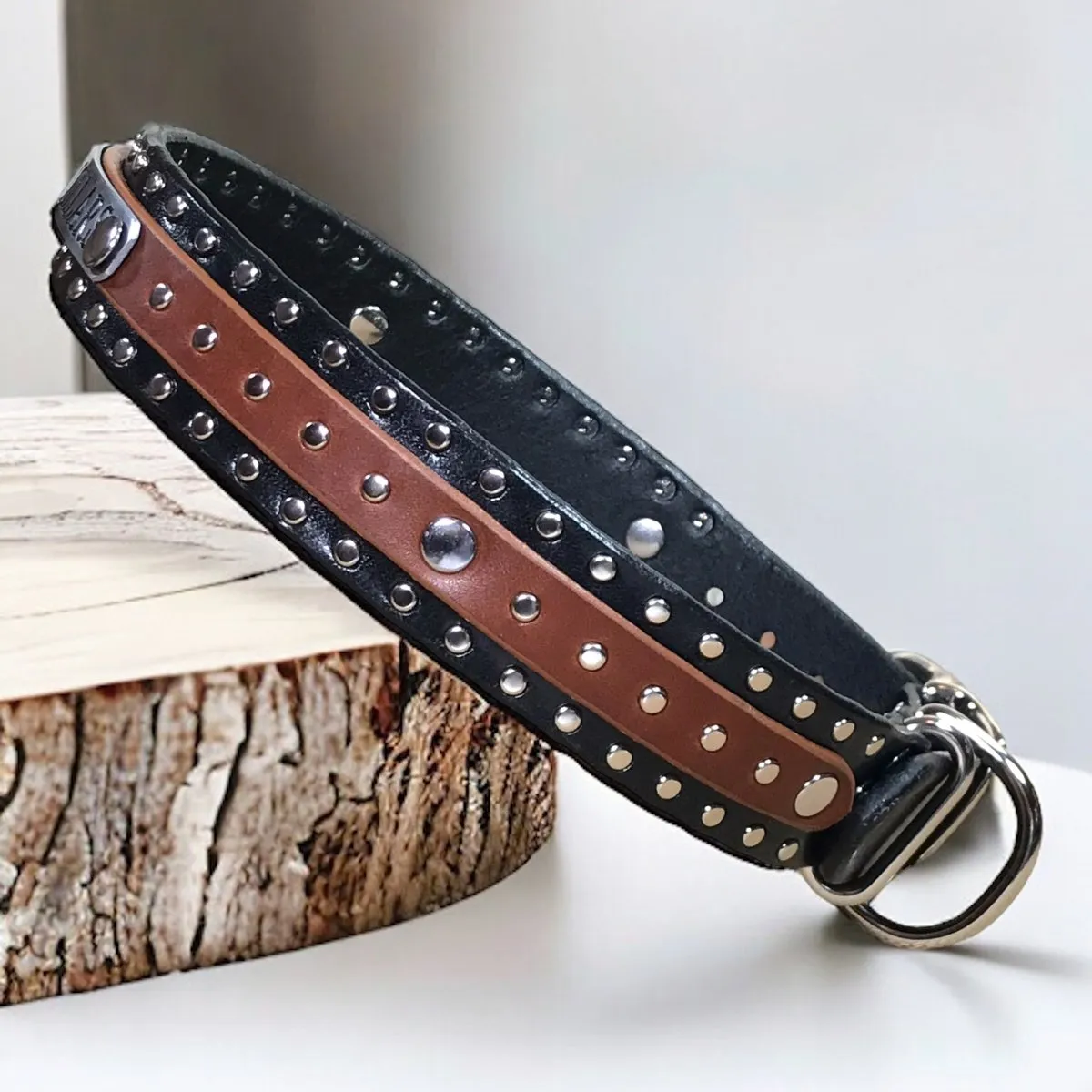 Pub Leather Dog Collar