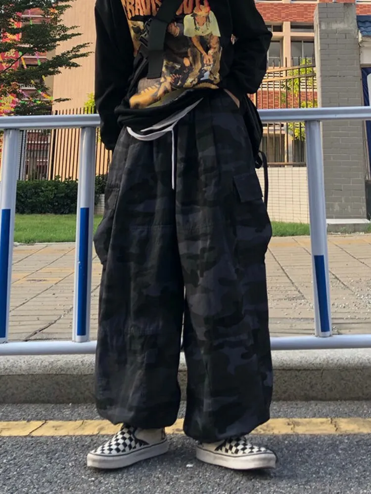 Retro Camouflage Cargo Pants Men's Japan Street Loose Wide-leg Trousers 2023 Spring Autumn High Street Pants Harajuku Fashion