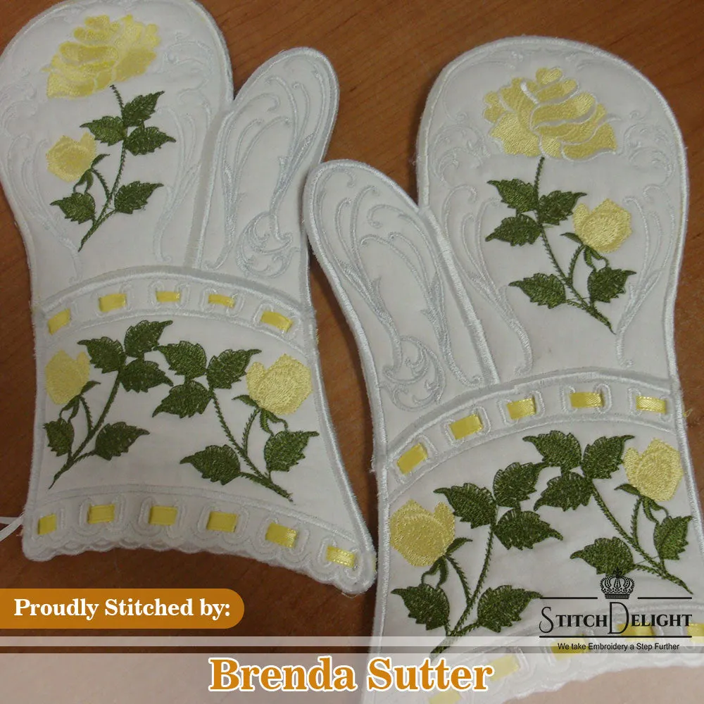 SD0708 Rose Oven Mittens