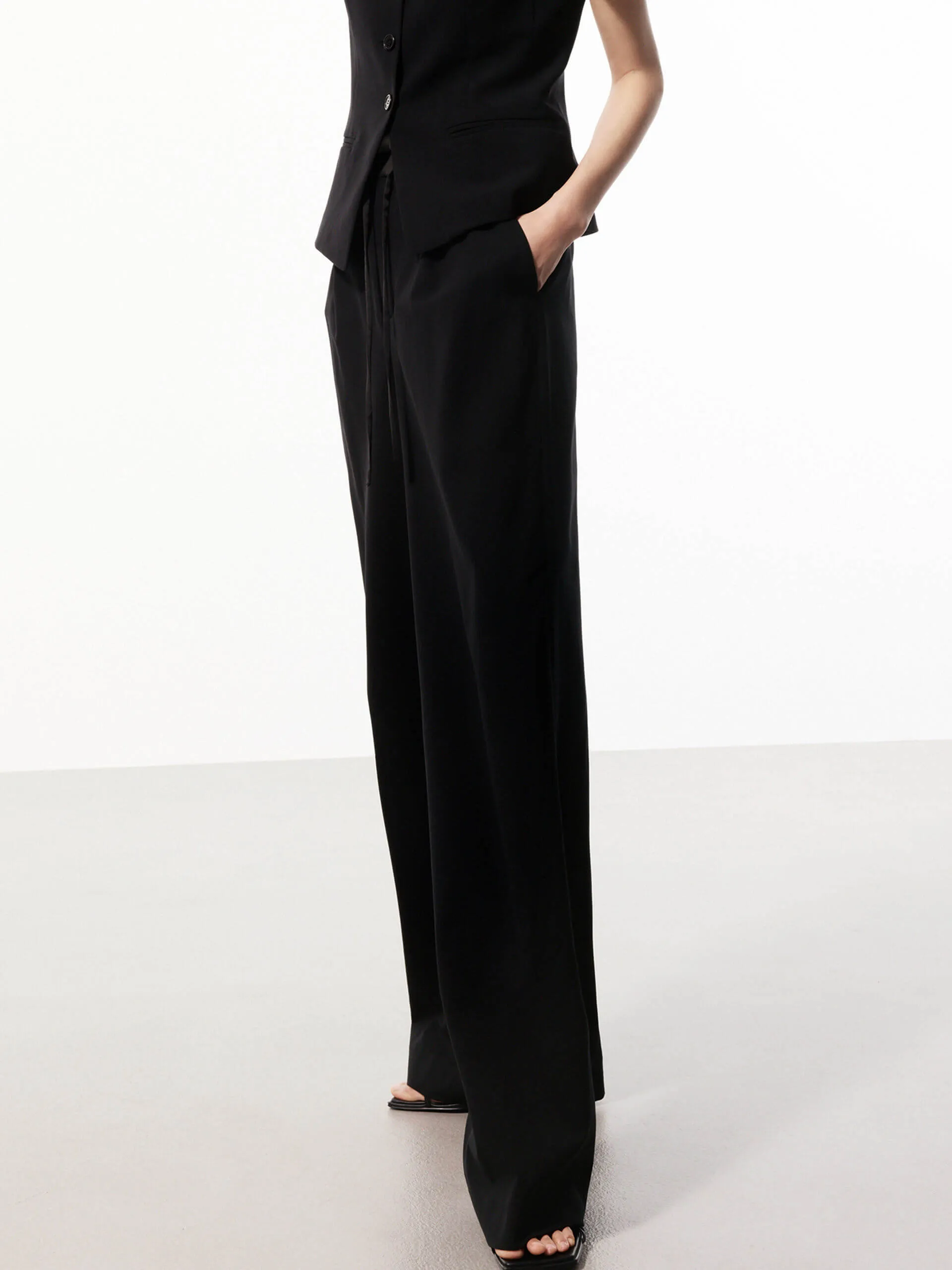 Tailored Wide Leg Pants