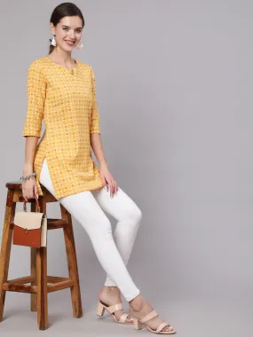 Women Yellow Printed Straight Tunic With Three Quarter Sleeves