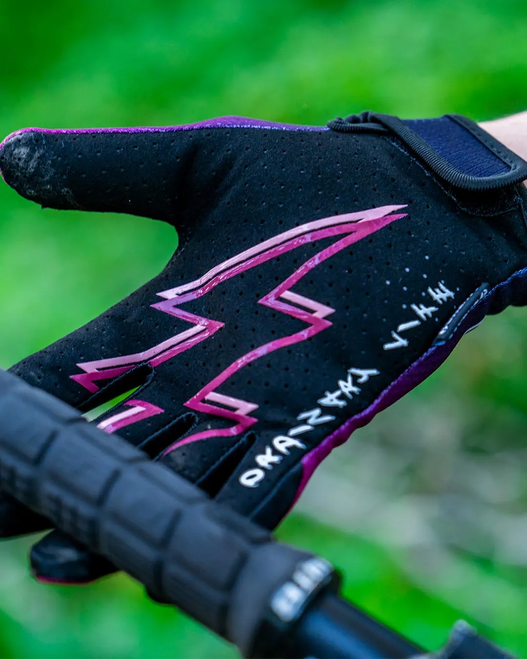 Womens Race Glove | Cherry Dip